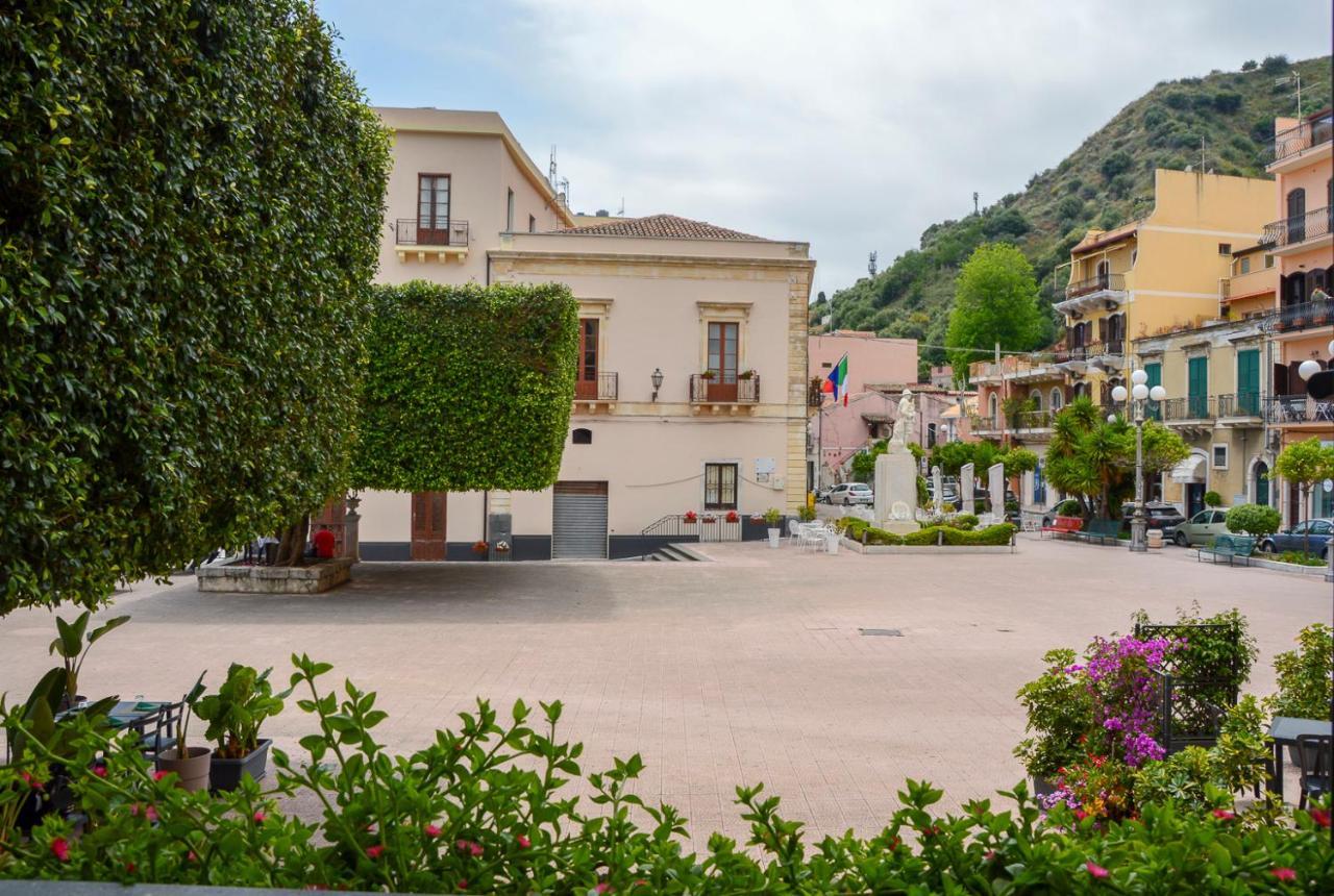 Sun Sea House Taormina Apartment Giardini Naxos Luaran gambar